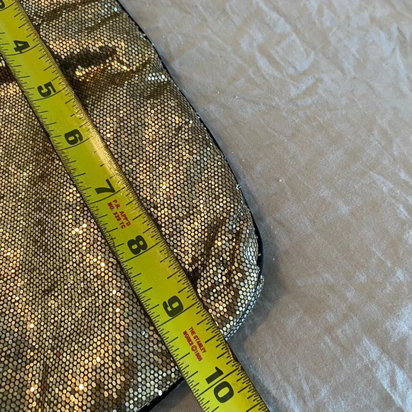 VICTORIA’S SECRET Gold Glitter Fold Over Pouch Clutch Makeup Bag holiday classy - Picture 4 of 4